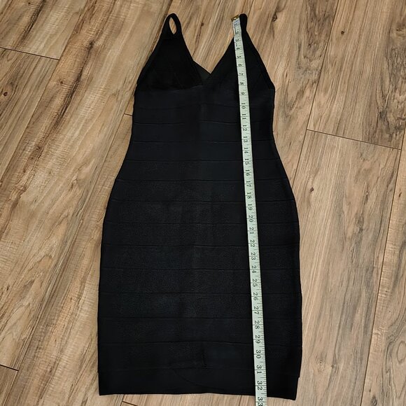 Rachael G. Stretch Black V-Neck Strappy Dress in Front and Back - Picture 9 of 12